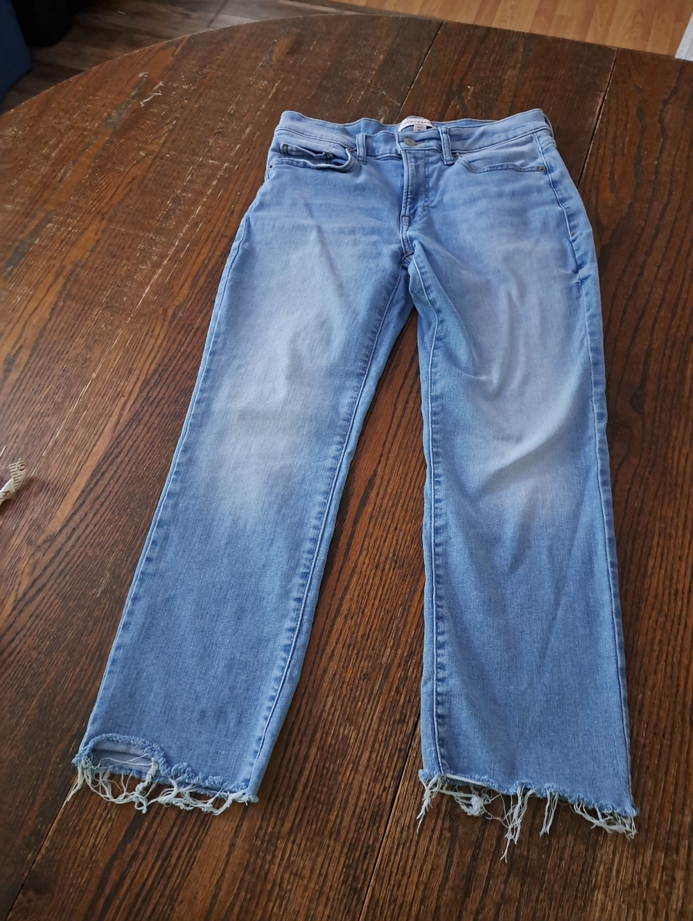 Size 4 Lucky Brand Sweet Crop Denim Blue Jeans Casual Pants Capris Raw Hem